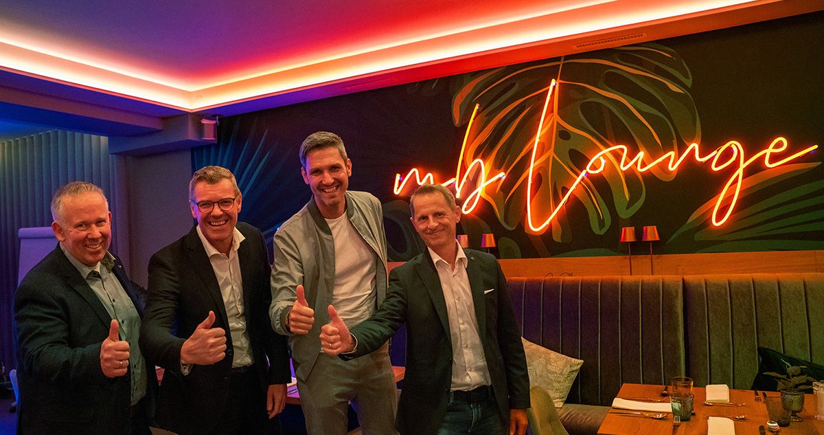 Lars Schneider (Head of IT MRH Trowe), Lars Mesterheide (Vorstand MRH Trowe), Hannes Novak (AllCloud), Martin Böddecker (Geschäftsführer mb Support)